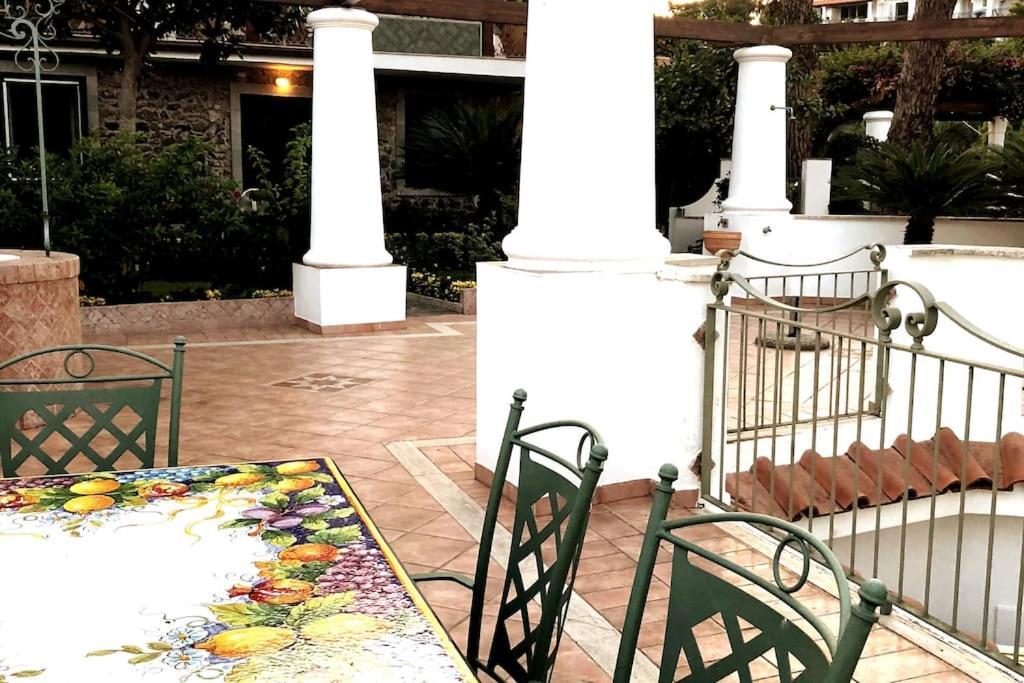 Villa Vittoria, Ischia Exterior foto